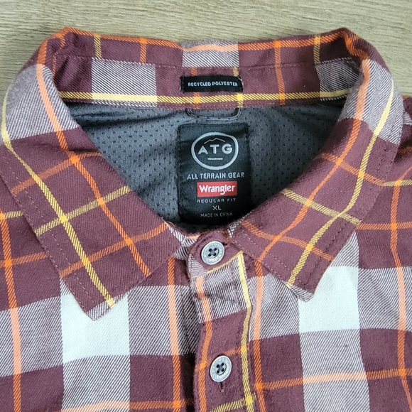 Wrangler ATG Regular Fit Long Sleeve Plaid Button Down Shirt Mens XL - Picture 9 of 16